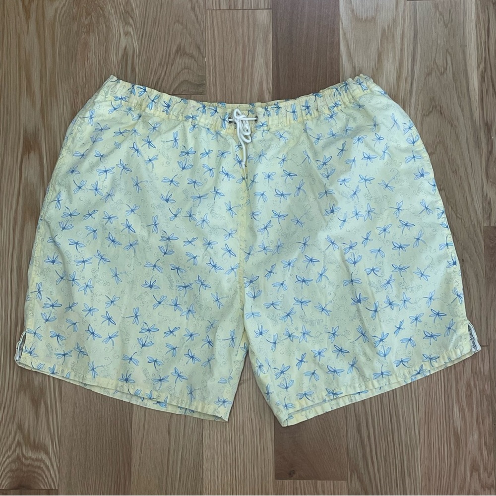 Lilly Pulitzer Men’s Yellow Dragonfly Preppy Mid Length Swim Trunks - Size XL - Picture 1 of 7